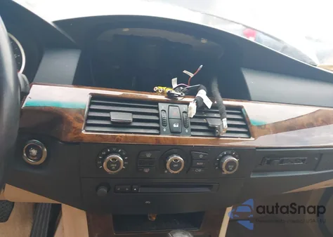 2007 BMW 525I z USA, uszkodzony, nr VIN WBANE53527CY06598